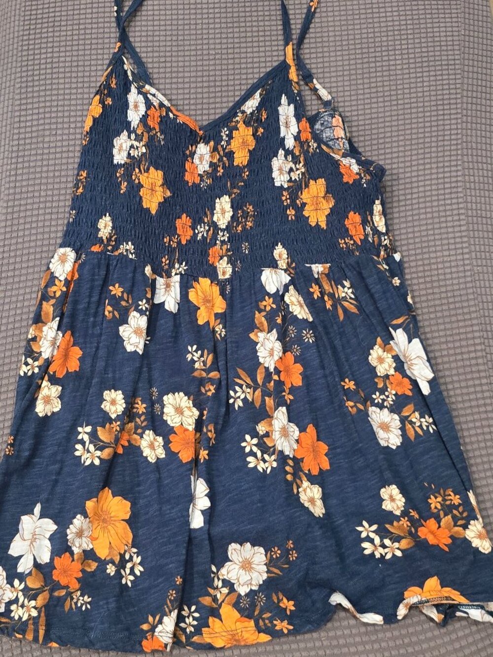 Torrid | V-Neck Smocked Babydoll Tank | Size 2 (18-20)